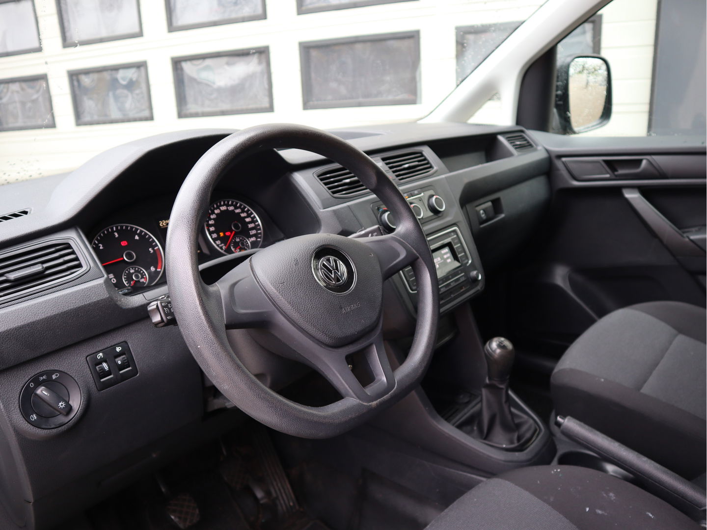 Volkswagen Caddy 2.0 TDI 75pk Euro 6 - Imperiaal - Trekhaak - Airco