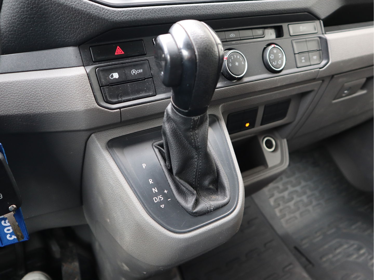 MAN TGE 35 2.0 177pk Euro 6 Automaat - 4Motion 4x4 - L3H3 - Trekhaak 3,5t KG