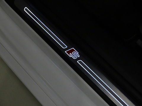 Audi A4 Avant 2.0 TFSI 252 pk Quattro / ProLine / S-Edition / panoramadak / LE