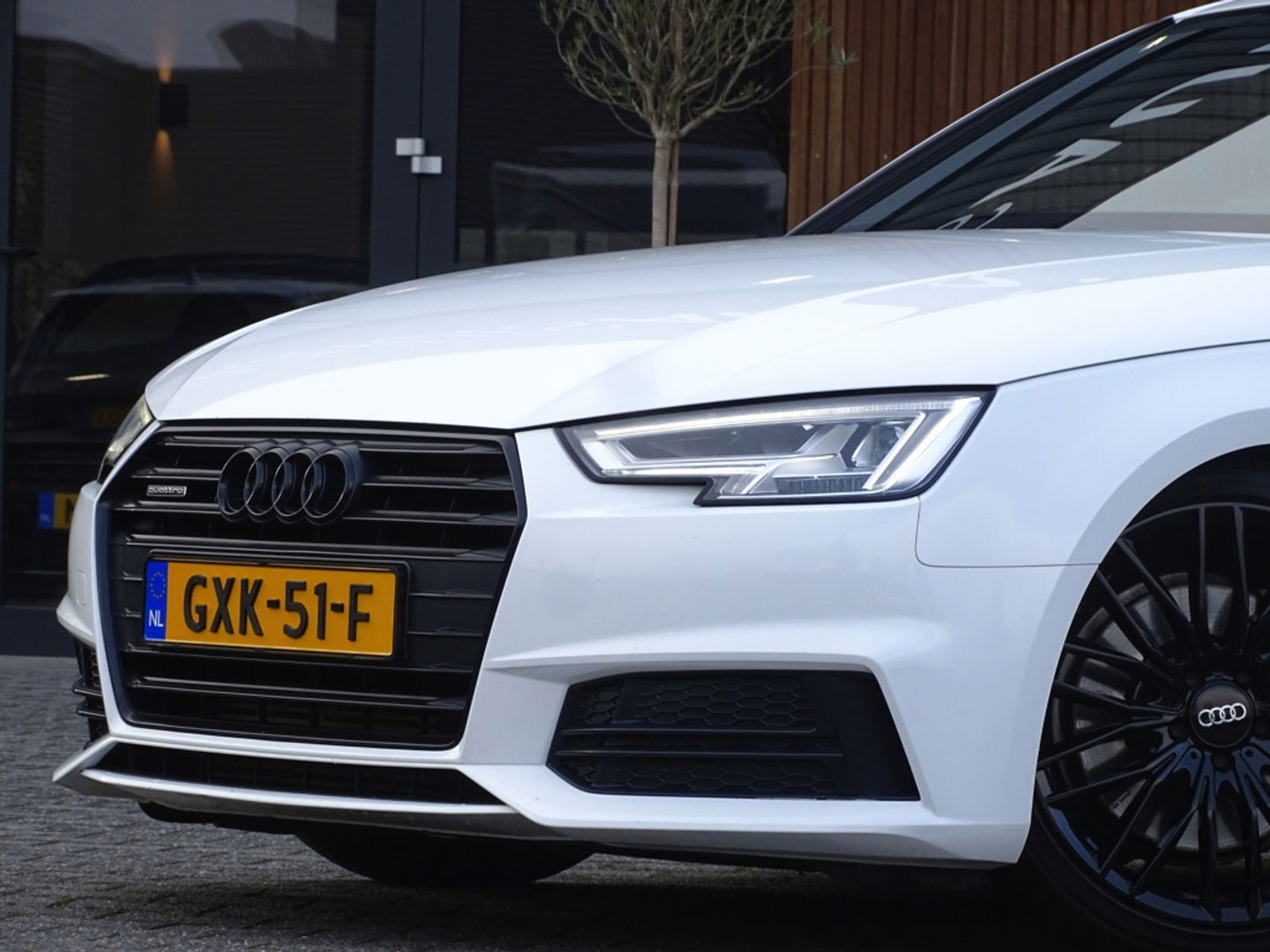 Audi A4 Avant 2.0 TFSI 252 pk Quattro / ProLine / S-Edition / panoramadak / LE