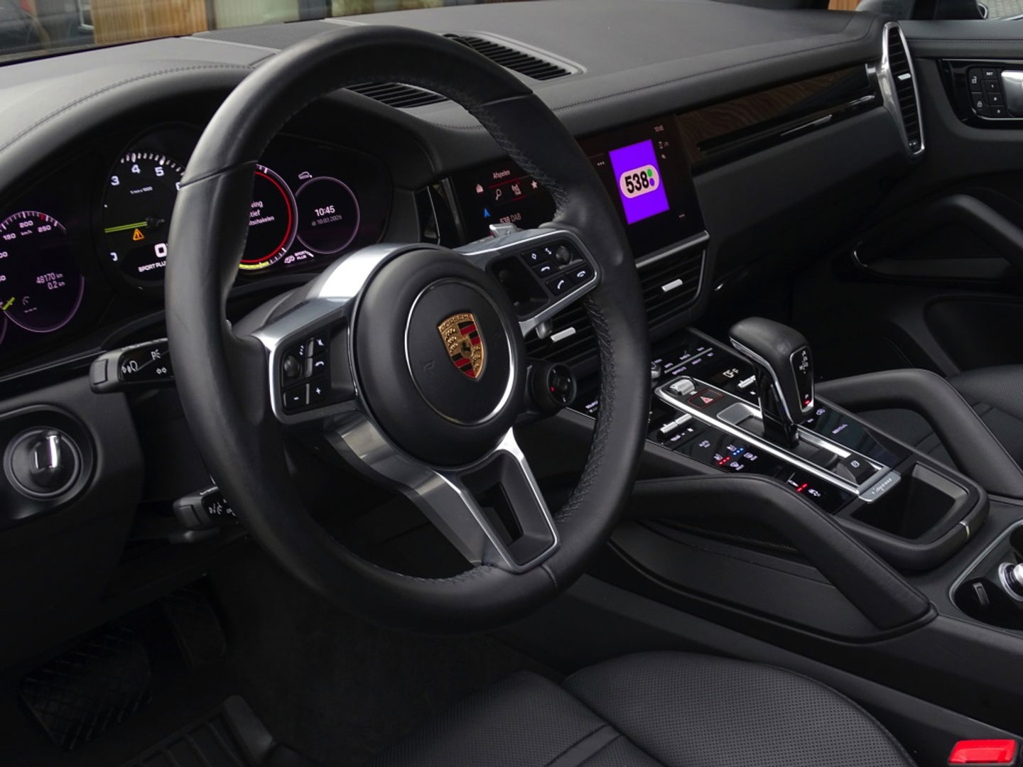 Porsche Cayenne 3.0 E-Hybrid 462PK / Platinum Edit. / 2022 / 360°