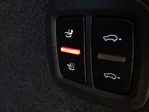 Porsche Cayenne 3.0 E-Hybrid 462PK / Platinum Edit. / 2022 / 360°