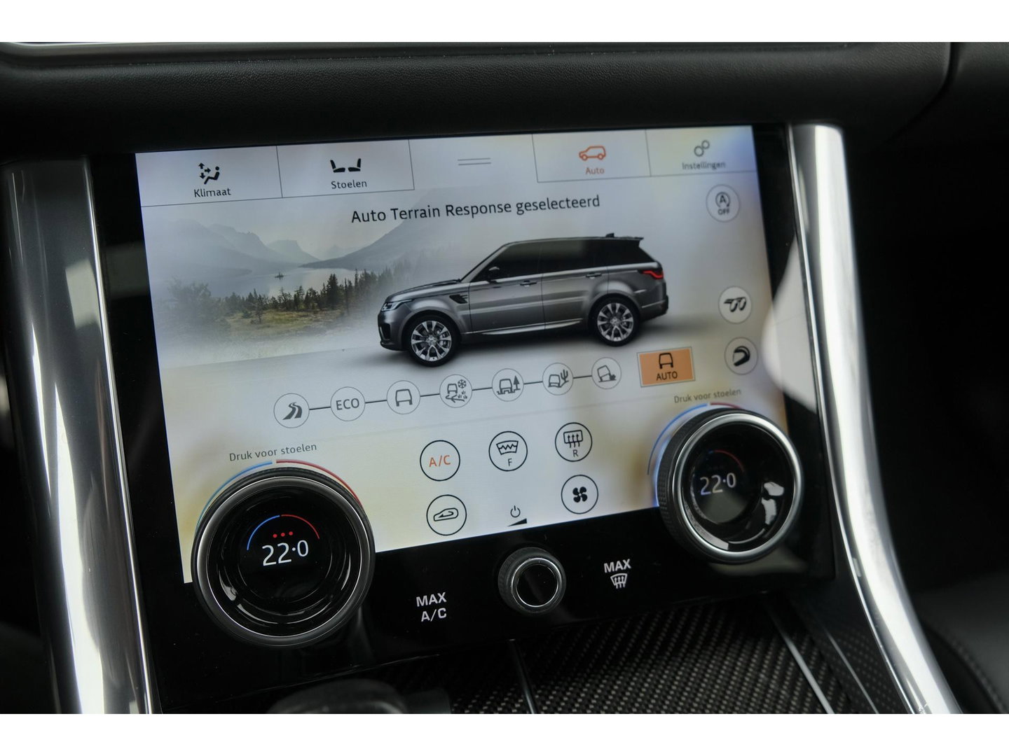 Land Rover Range Rover Sport P575 SVR 575pk Panoramadak *BTW* Carbon pakket Head-up Softclose 24" LMV Vossen