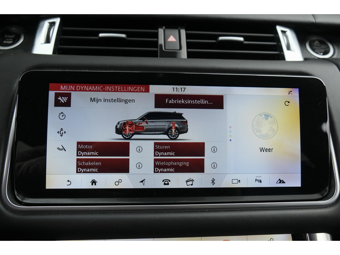 Land Rover Range Rover Sport P575 SVR 575pk Panoramadak *BTW* Head-up Alcantara Schaalstoelen 22" LMV