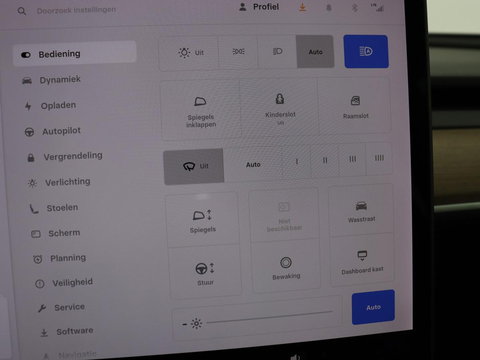 Tesla Model 3 Long Range AWD 75 kWh | Panoramadak | Autopilot | Achterbankverwarming | Leder | Camera | Keyless | Full LED | Navigatie | Stoelverwarming