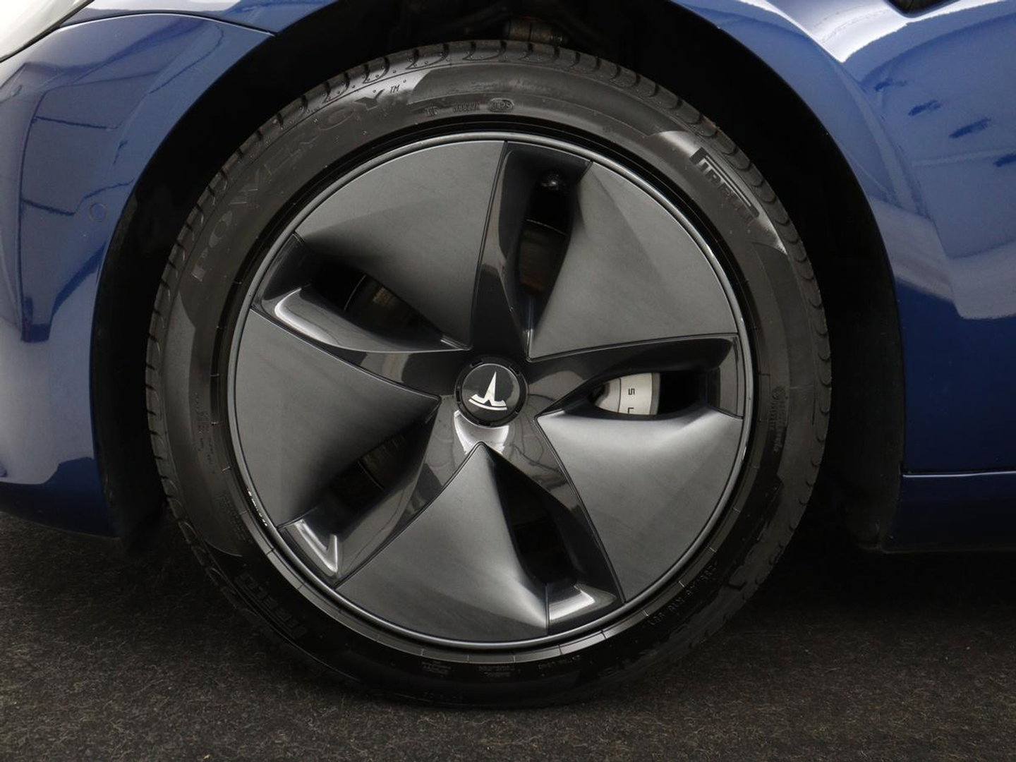 Tesla Model 3 Long Range AWD 75 kWh | Panoramadak | Autopilot | Achterbankverwarming | Leder | Camera | Keyless | Full LED | Navigatie | Stoelverwarming