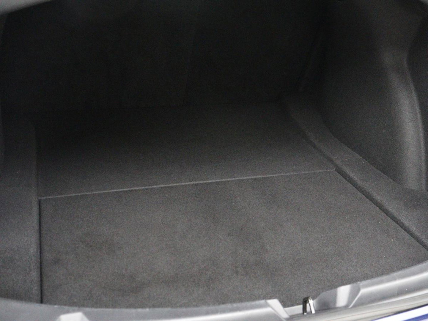 Tesla Model 3 Long Range AWD 75 kWh | Panoramadak | Autopilot | Achterbankverwarming | Leder | Camera | Keyless | Full LED | Navigatie | Stoelverwarming