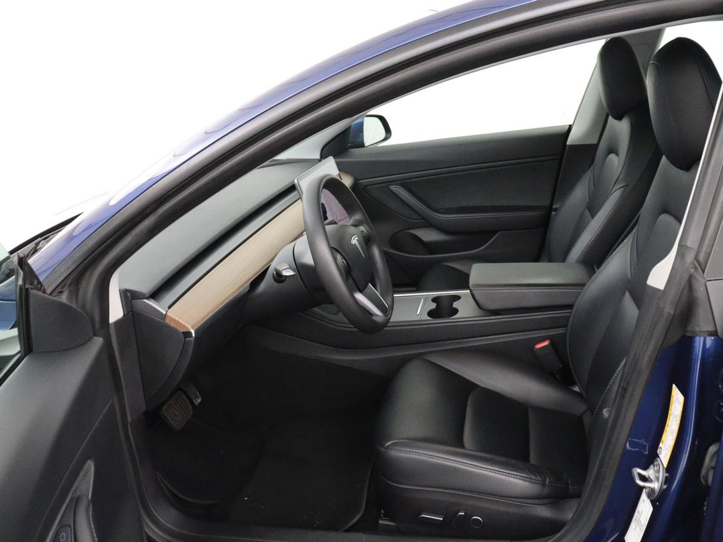 Tesla Model 3 Long Range AWD 75 kWh | Panoramadak | Autopilot | Achterbankverwarming | Leder | Camera | Keyless | Full LED | Navigatie | Stoelverwarming