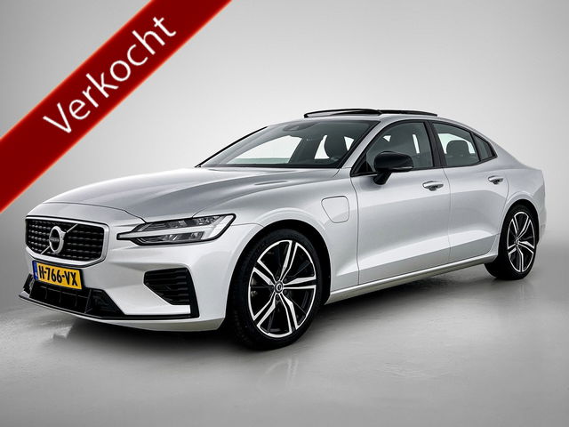 Volvo S60 - 2.0 T6 AWD R-Design 340PK / Harman Kardon / Lederen Int / Panorama schuifdak / Navi / Cruise-adaptief / Trekhaak / Carplay / Apk 04-2026