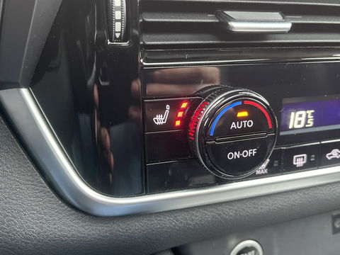 Nissan QASHQAI 1.3 MHEV Xtronic N-Connecta | 3D Camera | Head-Up Display | Apple Carplay | Android Auto | Dodehoeksensor | Adaptieve Cruise Control | Lane Assist | Stuurwielverwarming | DAB+ |