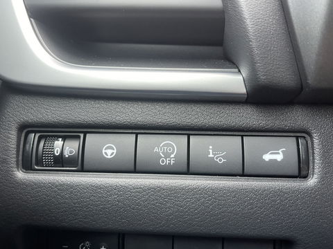 Nissan QASHQAI 1.3 MHEV Xtronic N-Connecta | 3D Camera | Head-Up Display | Apple Carplay | Android Auto | Dodehoeksensor | Adaptieve Cruise Control | Lane Assist | Stuurwielverwarming | DAB+ |