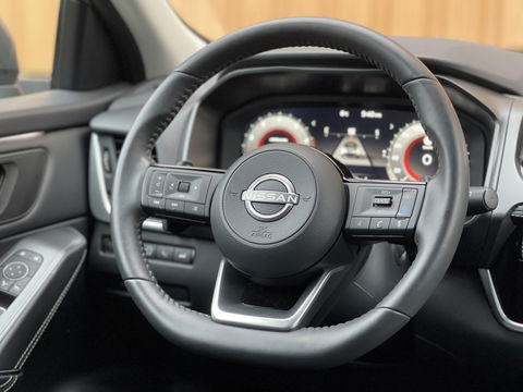 Nissan QASHQAI 1.3 MHEV Xtronic N-Connecta | 3D Camera | Head-Up Display | Apple Carplay | Android Auto | Dodehoeksensor | Adaptieve Cruise Control | Lane Assist | Stuurwielverwarming | DAB+ |
