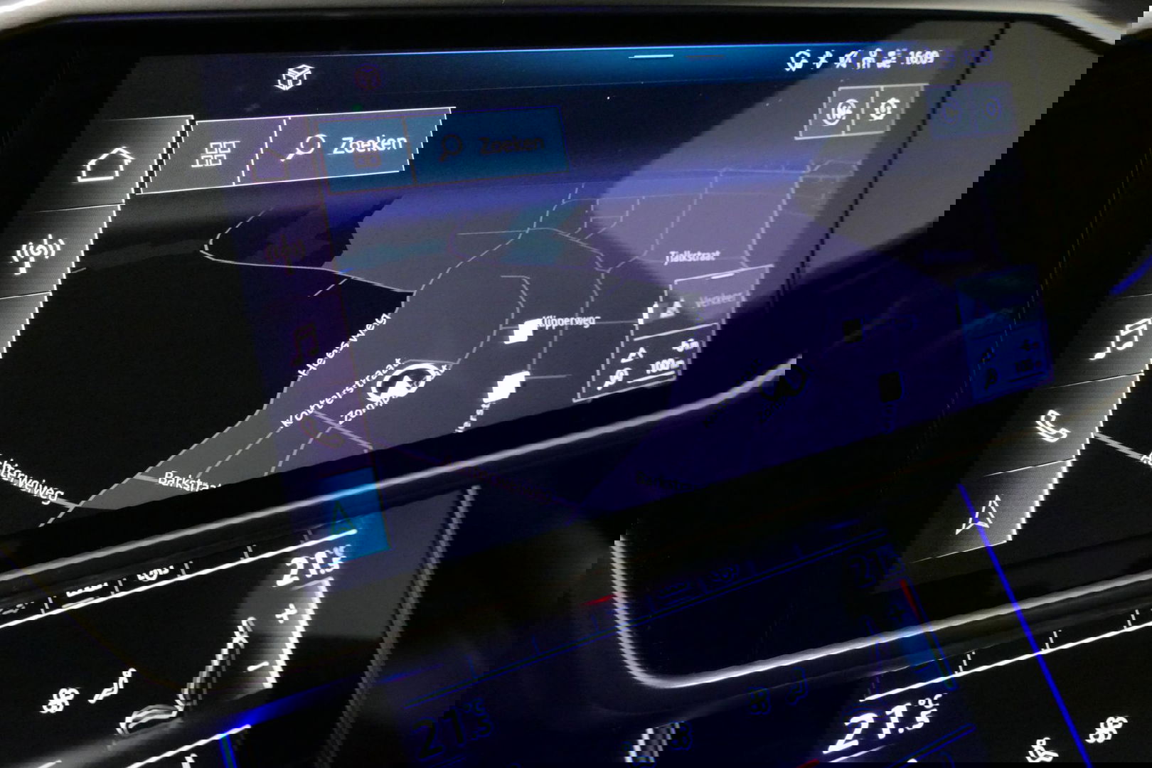 Audi A6 Avant 55 TFSI e quattro Competition / S Line / RS6 look Diffuser / Maxton Design Bodykit V.2 / HD Matrix LED-koplampen / Ambienteverlichting / Stuurwiel- & stoelverwarming / 21'' LMV / Apple Carplay - Android Auto / Trekhaak (zwenkbaar) / Elektr. bedienba