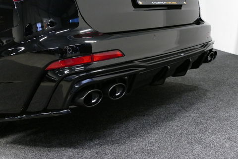 Audi A6 Avant 55 TFSI e quattro Competition / S Line / RS6 look Diffuser / Maxton Design Bodykit V.2 / HD Matrix LED-koplampen / Ambienteverlichting / Stuurwiel- & stoelverwarming / 21'' LMV / Apple Carplay - Android Auto / Trekhaak (zwenkbaar) / Elektr. bedienba