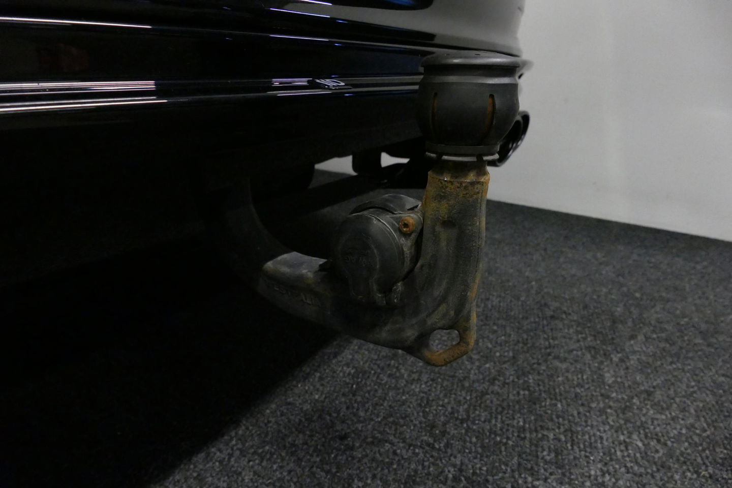 Audi A6 Avant 55 TFSI e quattro Competition / S Line / RS6 look Diffuser / Maxton Design Bodykit V.2 / HD Matrix LED-koplampen / Ambienteverlichting / Stuurwiel- & stoelverwarming / 21'' LMV / Apple Carplay - Android Auto / Trekhaak (zwenkbaar) / Elektr. bedienba