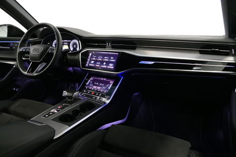 Audi A6 Avant 55 TFSI e quattro Competition / S Line / RS6 look Diffuser / Maxton Design Bodykit V.2 / HD Matrix LED-koplampen / Ambienteverlichting / Stuurwiel- & stoelverwarming / 21'' LMV / Apple Carplay - Android Auto / Trekhaak (zwenkbaar) / Elektr. bedienba