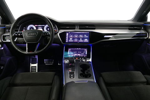 Audi A6 Avant 55 TFSI e quattro Competition / S Line / RS6 look Diffuser / Maxton Design Bodykit V.2 / HD Matrix LED-koplampen / Ambienteverlichting / Stuurwiel- & stoelverwarming / 21'' LMV / Apple Carplay - Android Auto / Trekhaak (zwenkbaar) / Elektr. bedienba