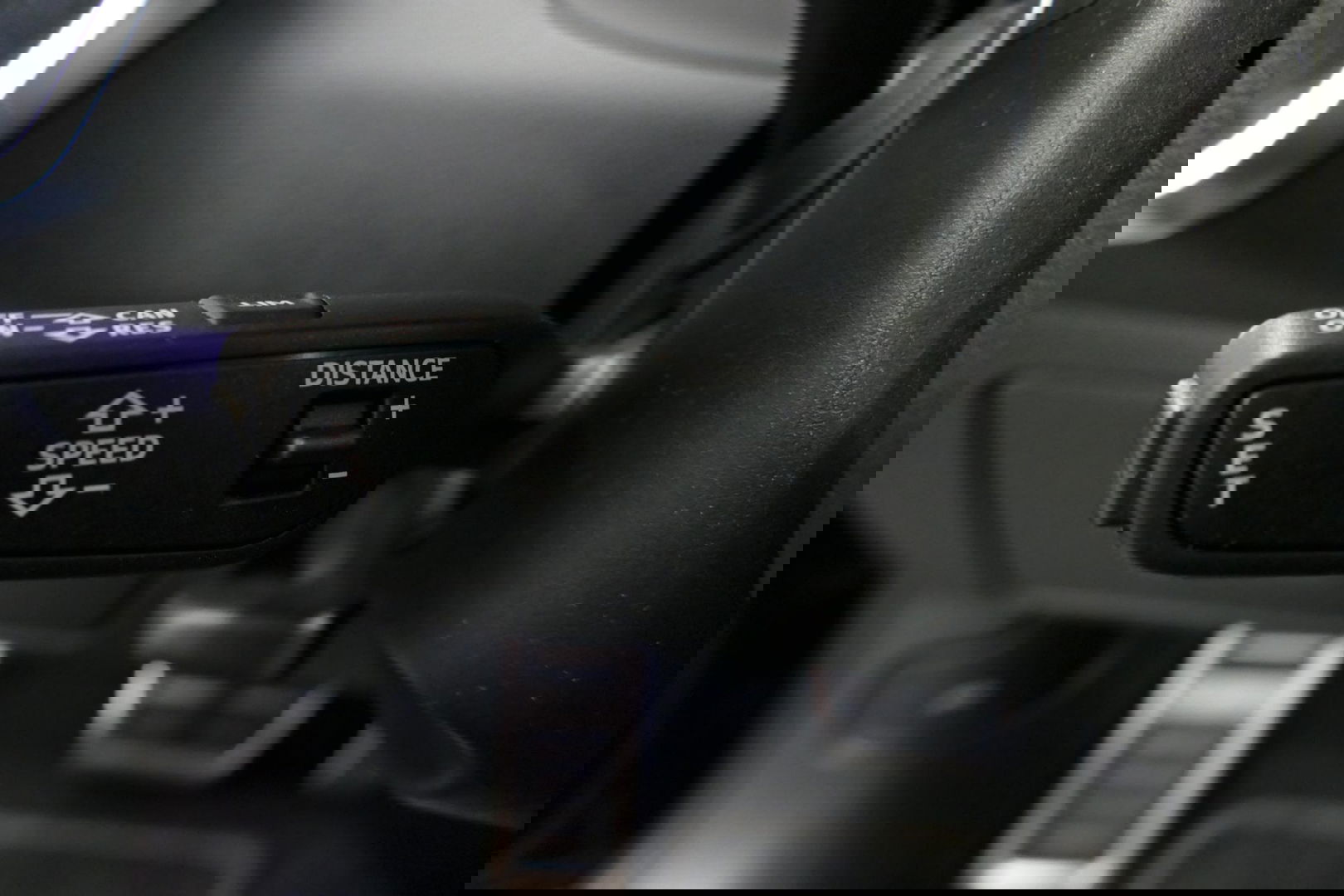 Audi A6 Avant 55 TFSI e quattro Competition / S Line / RS6 look Diffuser / Maxton Design Bodykit V.2 / HD Matrix LED-koplampen / Ambienteverlichting / Stuurwiel- & stoelverwarming / 21'' LMV / Apple Carplay - Android Auto / Trekhaak (zwenkbaar) / Elektr. bedienba