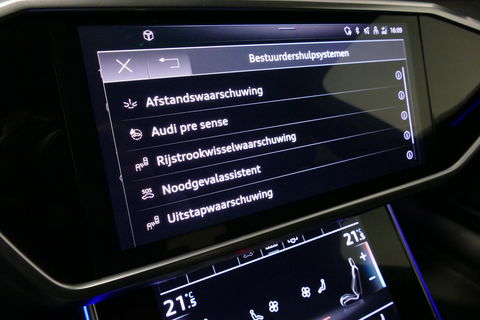 Audi A6 Avant 55 TFSI e quattro Competition / S Line / RS6 look Diffuser / Maxton Design Bodykit V.2 / HD Matrix LED-koplampen / Ambienteverlichting / Stuurwiel- & stoelverwarming / 21'' LMV / Apple Carplay - Android Auto / Trekhaak (zwenkbaar) / Elektr. bedienba