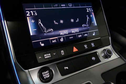 Audi A6 Avant 55 TFSI e quattro Competition / S Line / RS6 look Diffuser / Maxton Design Bodykit V.2 / HD Matrix LED-koplampen / Ambienteverlichting / Stuurwiel- & stoelverwarming / 21'' LMV / Apple Carplay - Android Auto / Trekhaak (zwenkbaar) / Elektr. bedienba