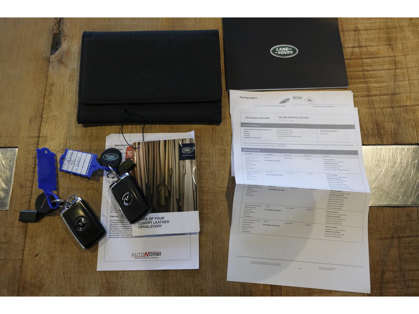 Land Rover Range Rover Sport P575 SVR 575pk Panoramadak *BTW* Head-up Alcantara Schaalstoelen 22" LMV