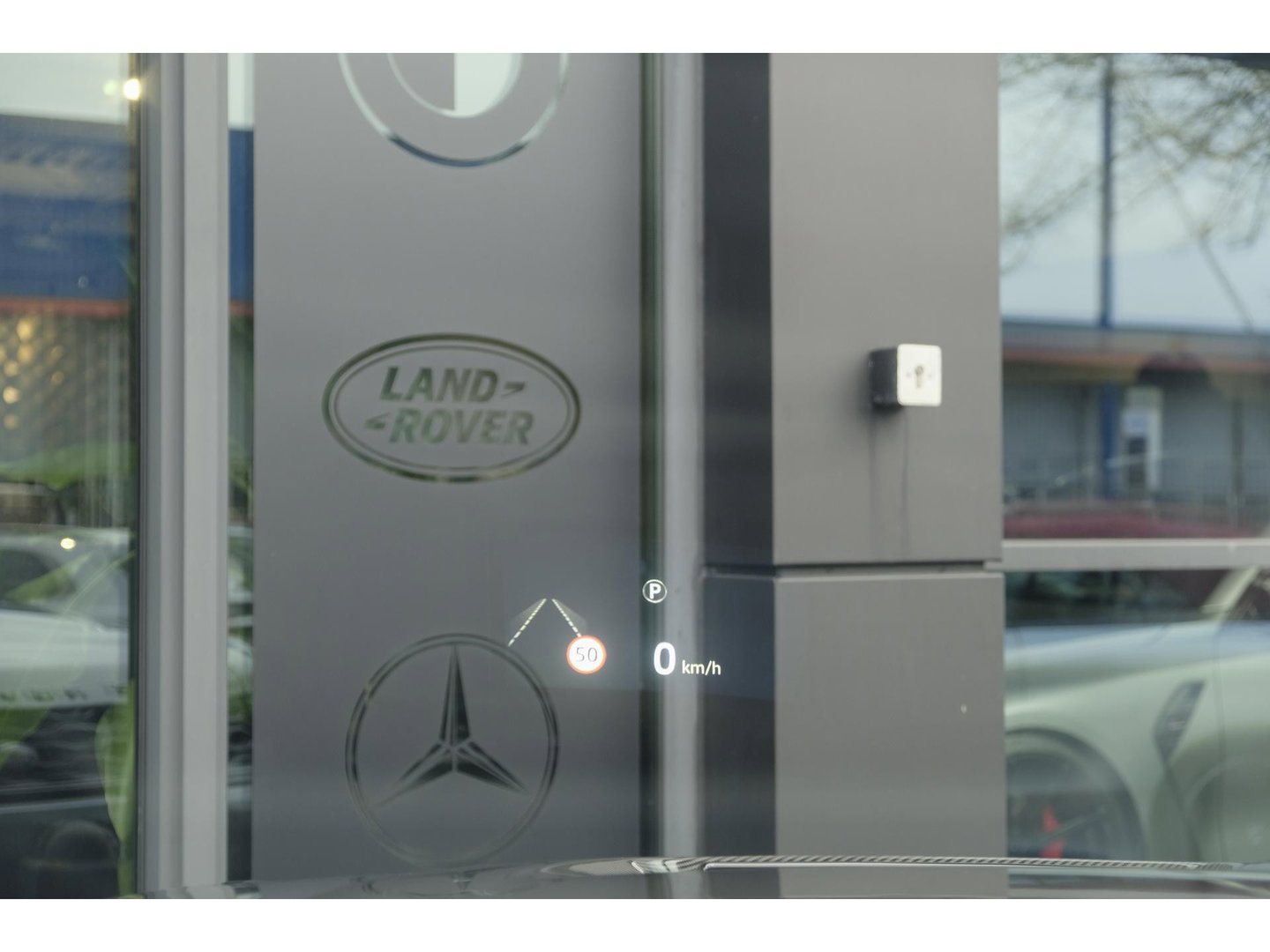 Land Rover Range Rover Sport P575 SVR 575pk Panoramadak *BTW* Head-up Alcantara Schaalstoelen 22" LMV