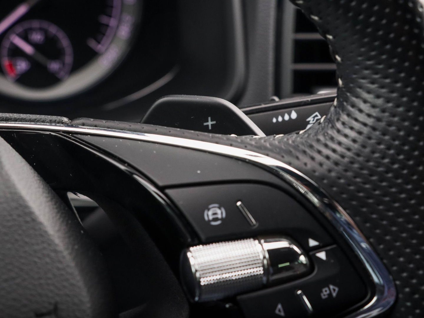 Škoda Karoq 1.5 TSI ACT Sportline Business 150PK | 40.094 km!