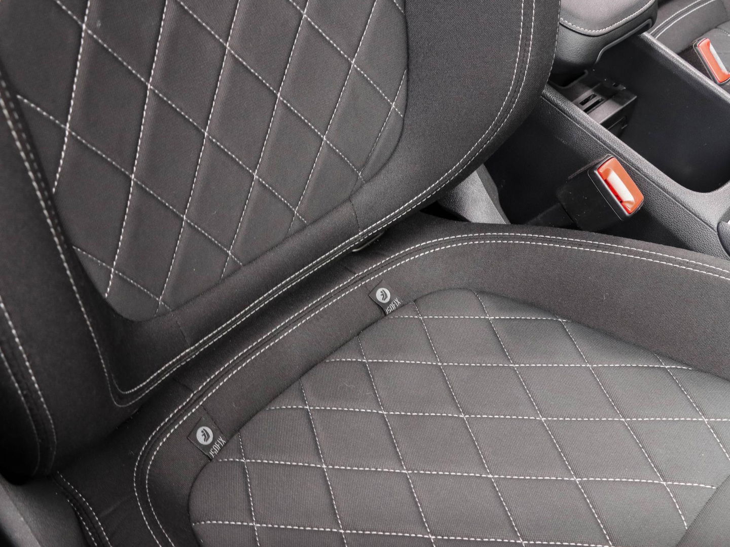 Škoda Karoq 1.5 TSI ACT Sportline Business 150PK | 40.094 km!