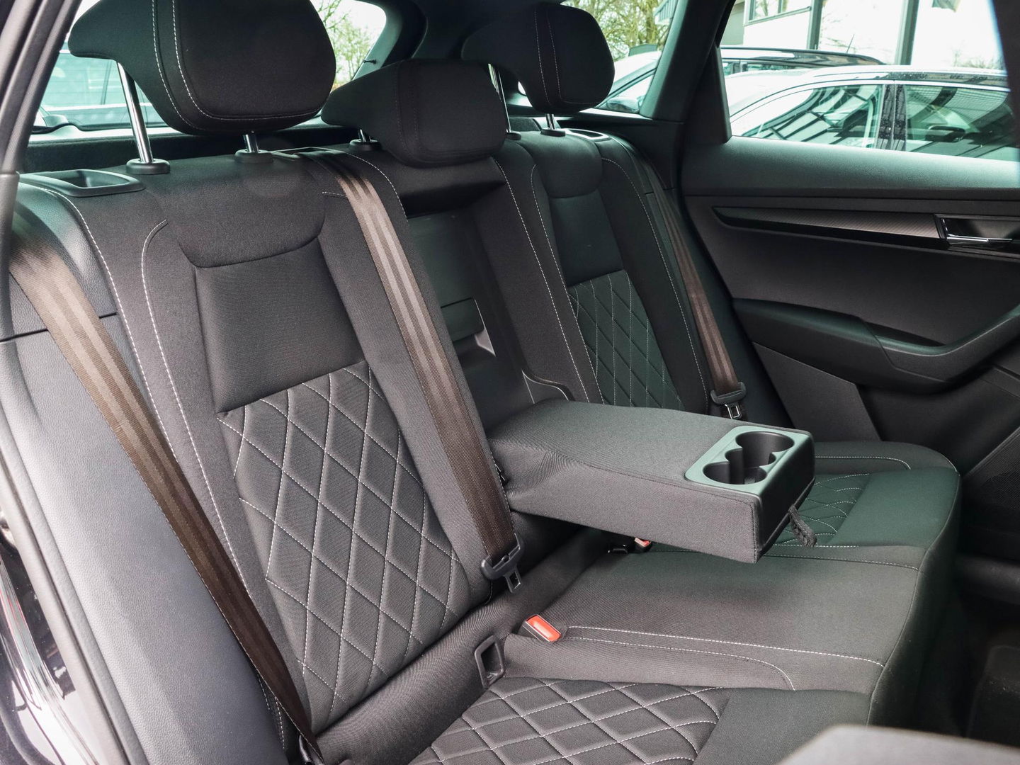 Škoda Karoq 1.5 TSI ACT Sportline Business 150PK | 40.094 km!