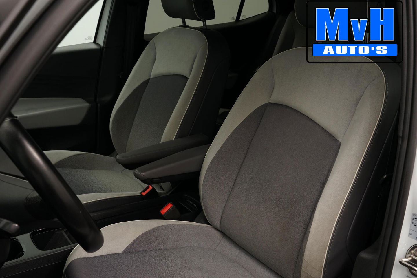 Volkswagen ID.3 First Plus 58 kWh 204PK|SOH.91%|TREKH|LUXE!