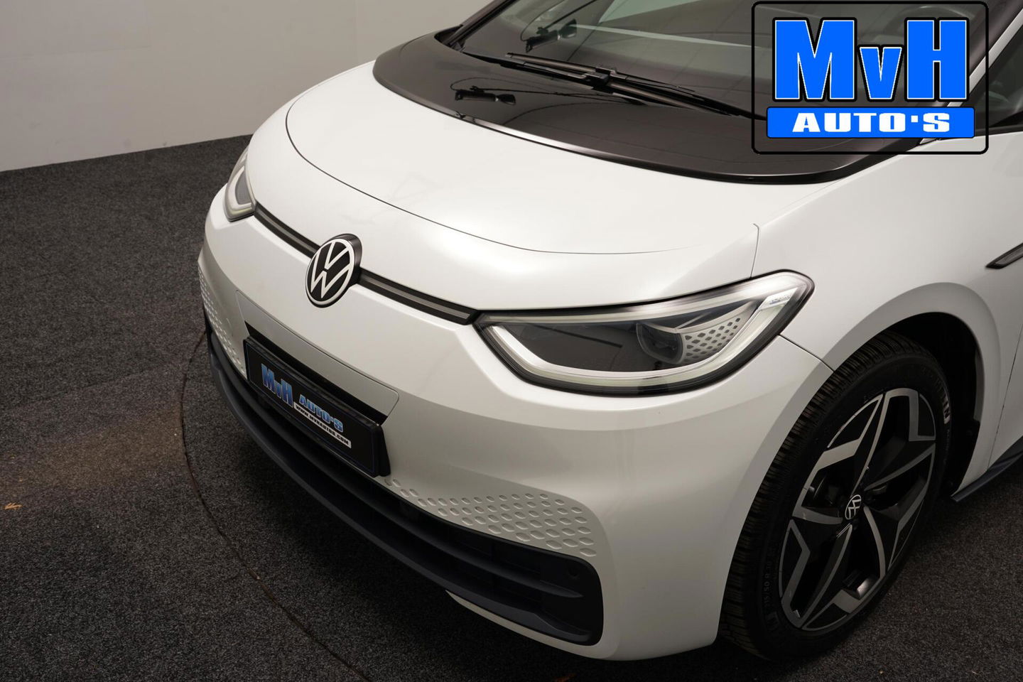 Volkswagen ID.3 First Plus 58 kWh 204PK|SOH.91%|TREKH|LUXE!