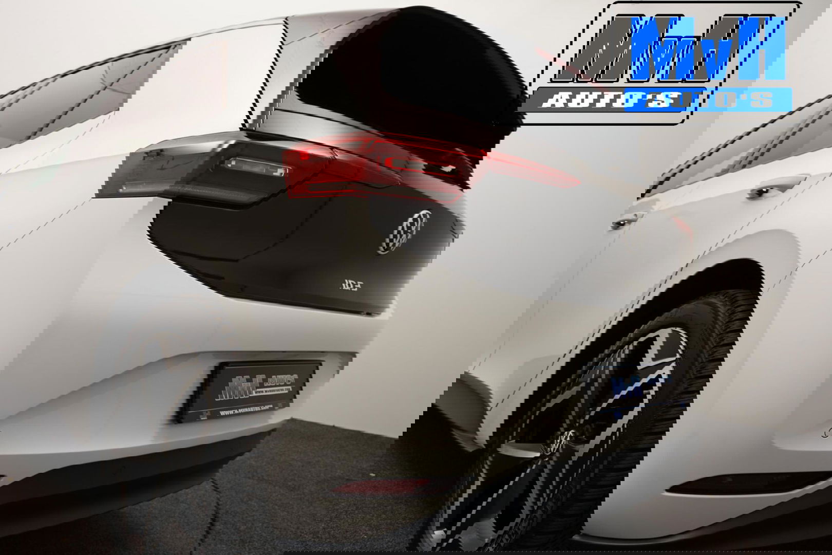 Volkswagen ID.3 First Plus 58 kWh 204PK|SOH.91%|TREKH|LUXE!