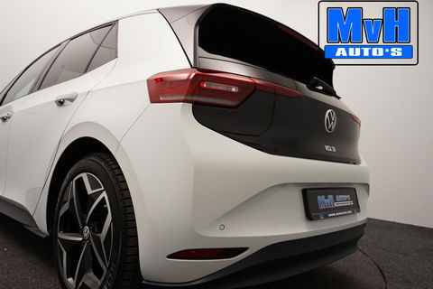 Volkswagen ID.3 First Plus 58 kWh 204PK|SOH.91%|TREKH|LUXE!