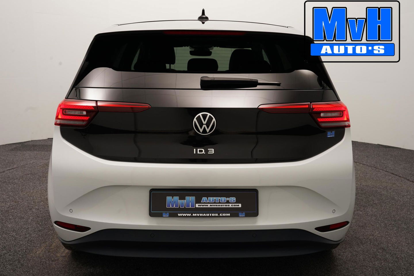 Volkswagen ID.3 First Plus 58 kWh 204PK|SOH.91%|TREKH|LUXE!