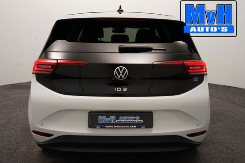 Volkswagen ID.3 First Plus 58 kWh 204PK|SOH.91%|TREKH|LUXE!
