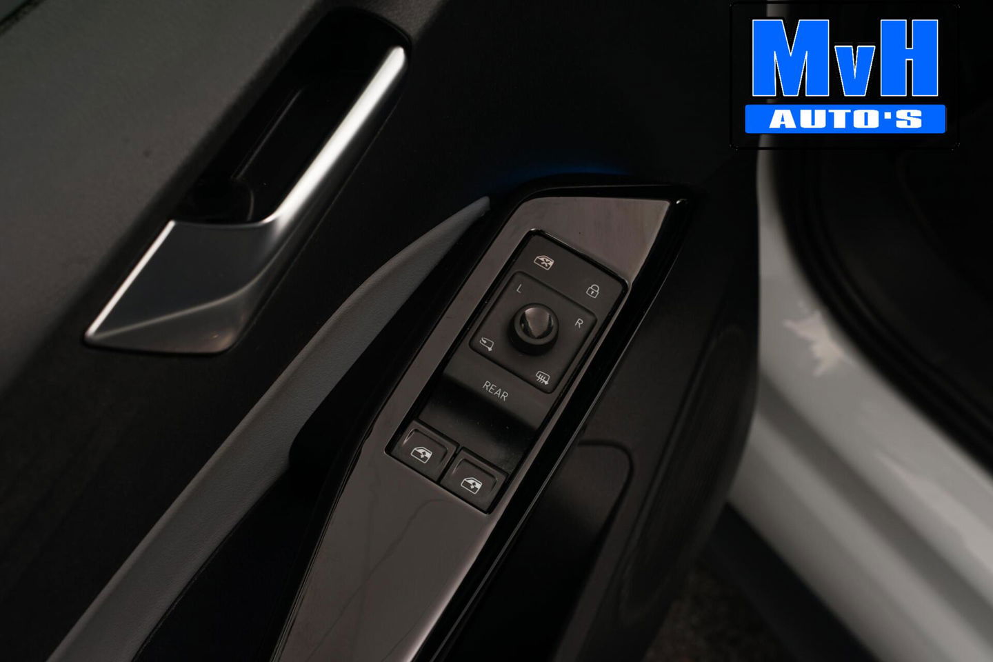 Volkswagen ID.3 First Plus 58 kWh 204PK|SOH.91%|TREKH|LUXE!