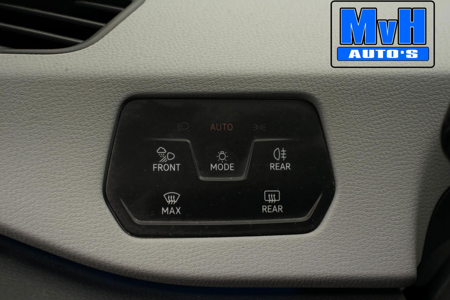 Volkswagen ID.3 First Plus 58 kWh 204PK|SOH.91%|TREKH|LUXE!