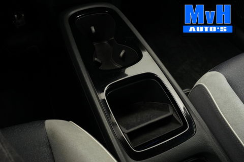 Volkswagen ID.3 First Plus 58 kWh 204PK|SOH.91%|TREKH|LUXE!