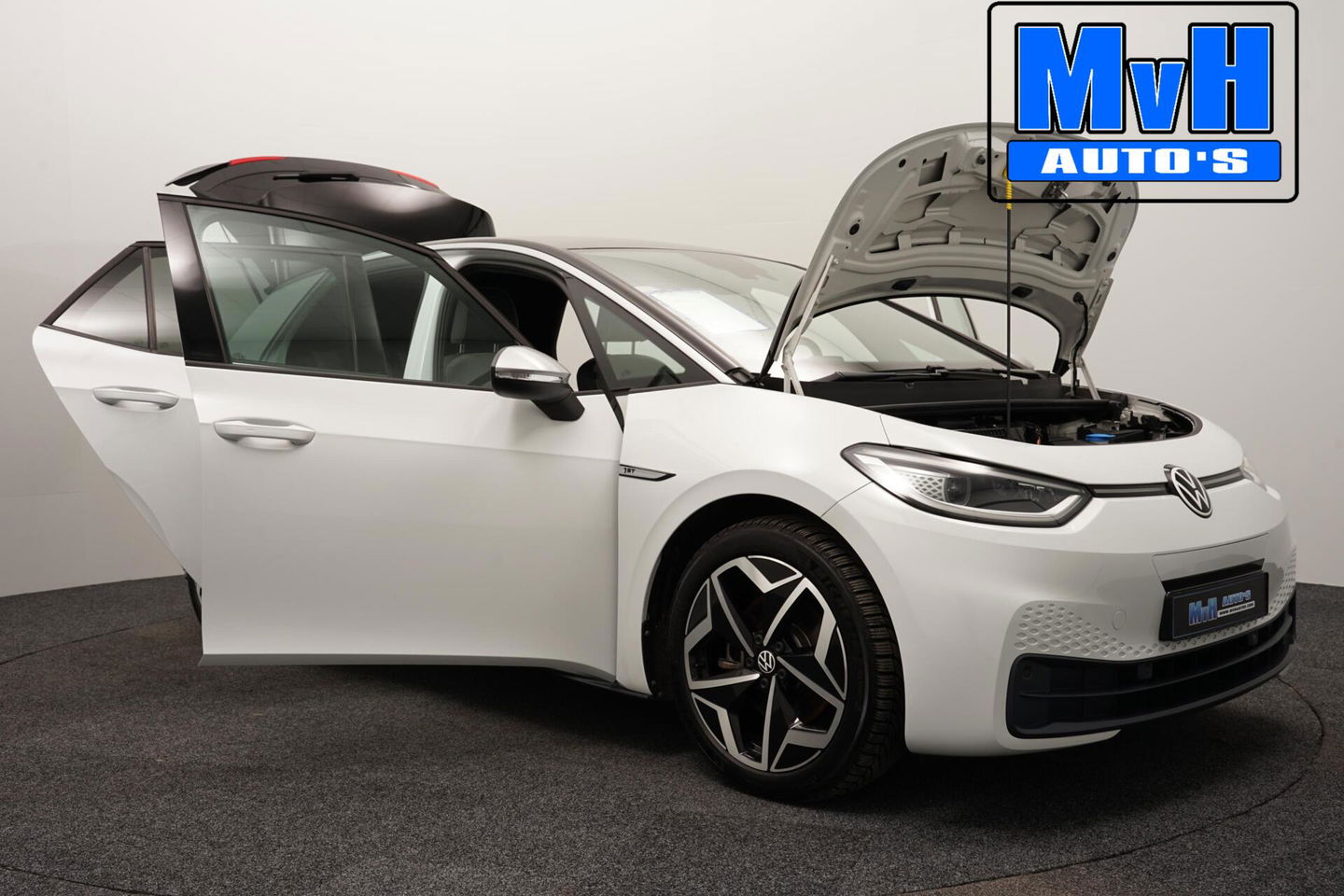 Volkswagen ID.3 First Plus 58 kWh 204PK|SOH.91%|TREKH|LUXE!