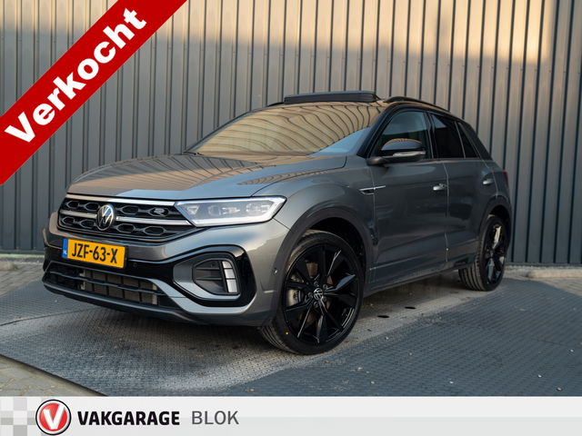 Volkswagen T-Roc - 1.5 TSI R-Line Business | Panodak | 19'' | IQ Light | Trekhaak afnb. | Side Assist | Elk. A-klep | Prijs Rijklaar!!