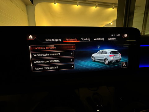 Mercedes-Benz A-Klasse 220 AMG Premium Plus Sfeer|Camera|Lane