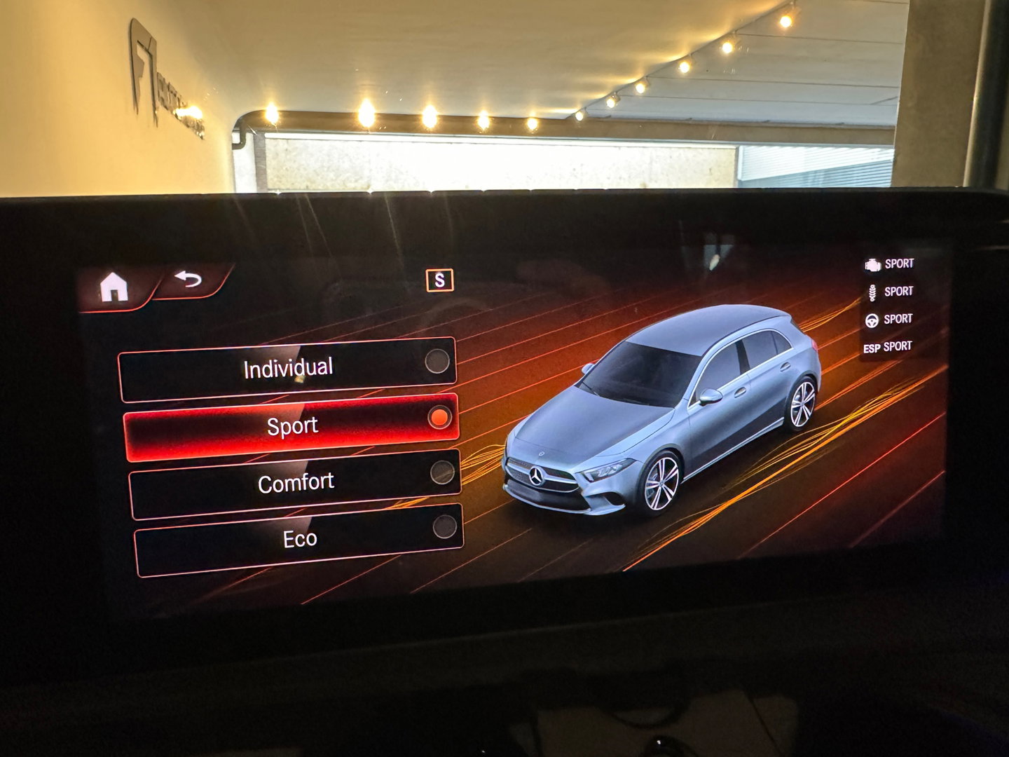 Mercedes-Benz A-Klasse 220 AMG Premium Plus Sfeer|Camera|Lane