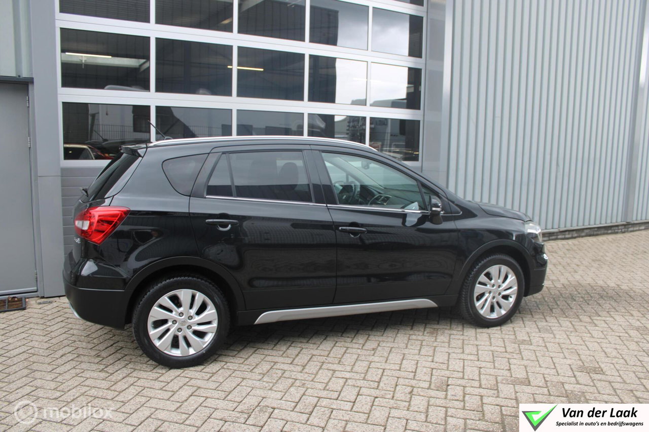Suzuki S-Cross