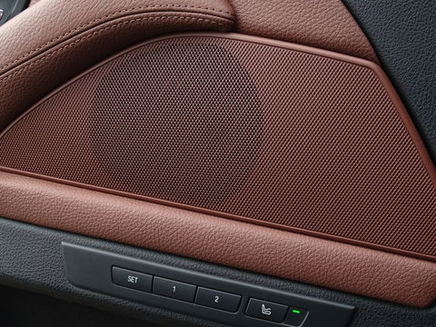 BMW 5 Serie Touring 530xd 259PK / High Executive / LED / LCI