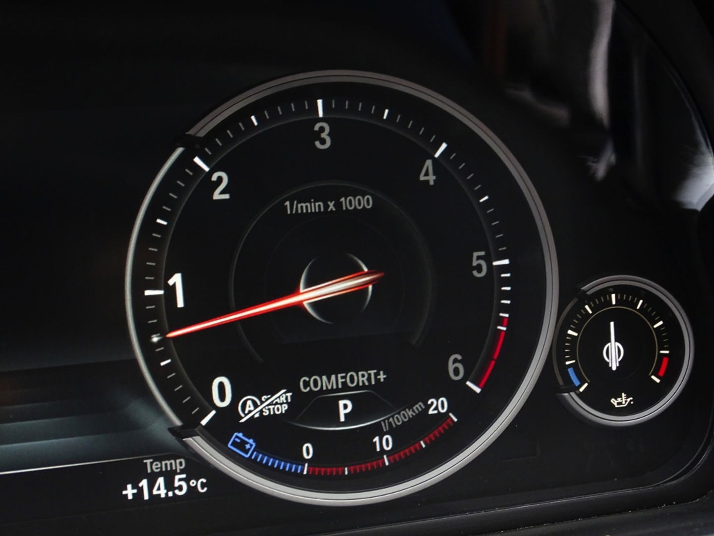 BMW 5 Serie Touring 530xd 259PK / High Executive / LED / LCI