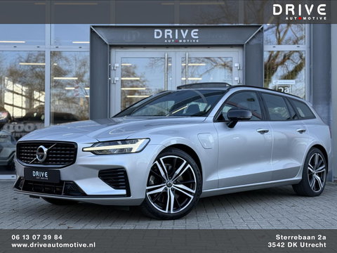 Volvo V60 2.0 T8 Recharge 390PK AWD R-Design |Pano|H/K|360CAM|AutoPilot|Trekhaak