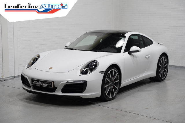 Porsche 911 - 3.0 Carrera S Schuifdak Bi-xenon Cruis Stoelverwarming en ventilatie 20" Velgen Bose surround memory DAB ontvangst parkeerpakket met camera