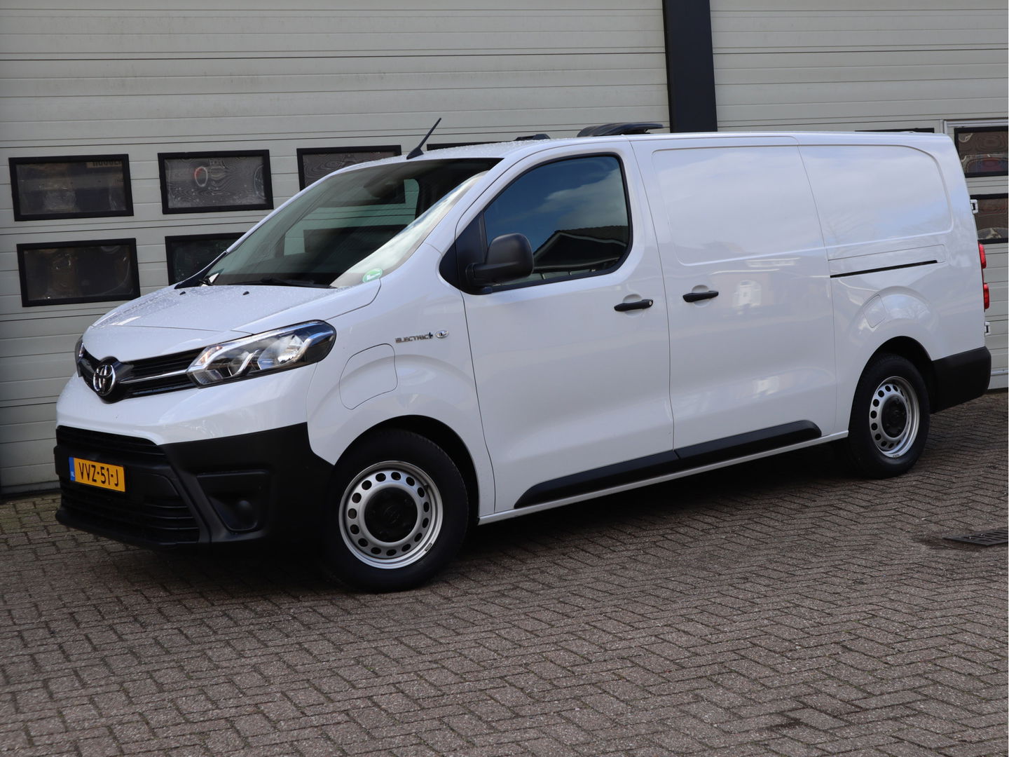 Toyota PROACE Electric Worker 75 kWh SoH 99,6 % - L3 XXL L+R Schuifdeur - Long Range