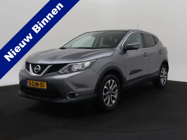 Nissan QASHQAI - 1.2 Connect Edition | LMV | PDC | Clima | Navi | Camera | Keyless |  01-2015 55.620 KM