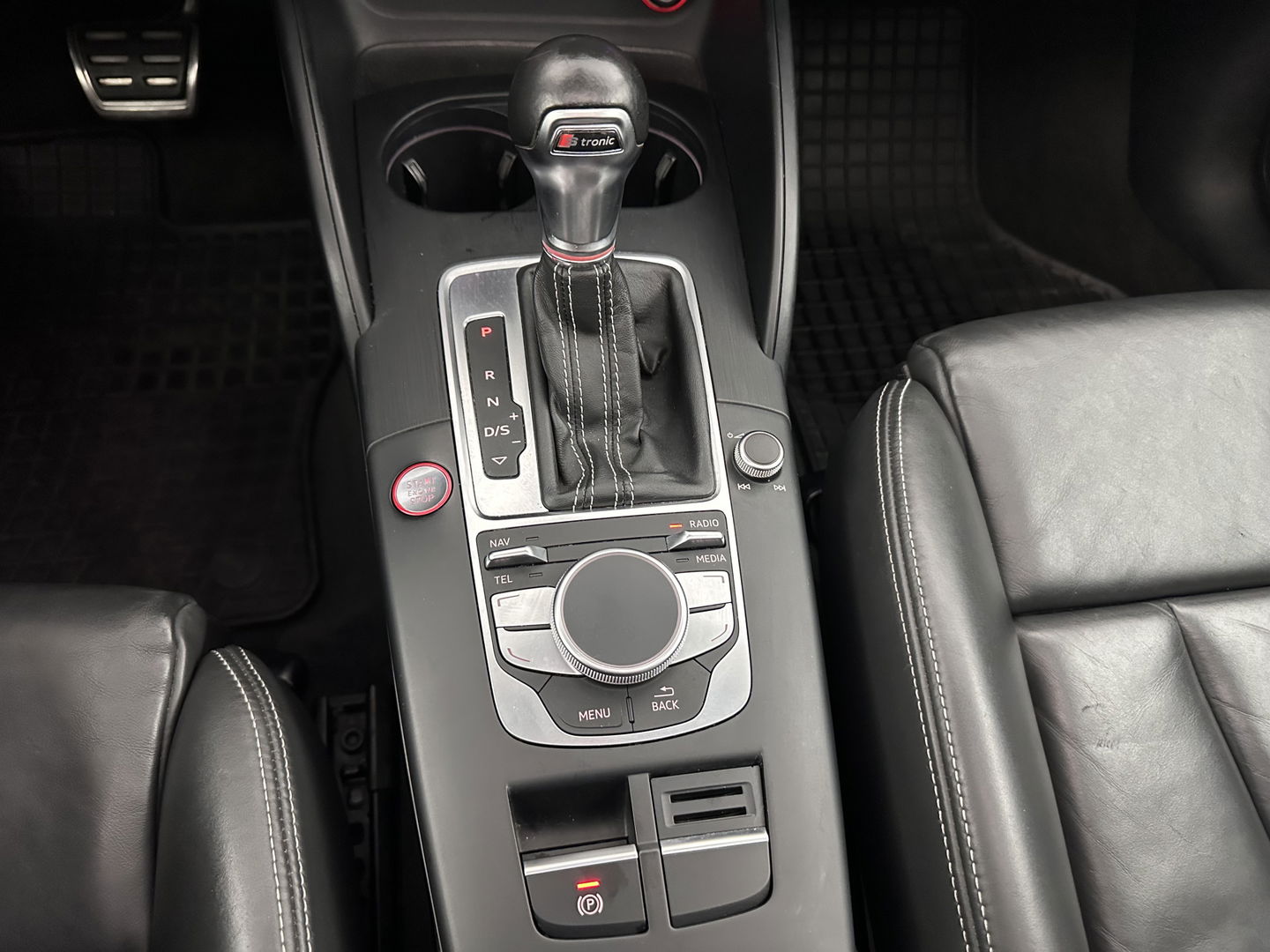 Audi S3 Sportback 2.0 TFSI Quattro Pro Line Plus Aut. *PANO | LEATHER | HEATED-SPORTSEATS | ADAPTIVE-CRUISE | FULL-LED | KEYLESS | CAMERA | NAVI-FULLMAP | PRIVACYGLASS | SHIFTPADDLES | ECC | PDC | 18''ALU*